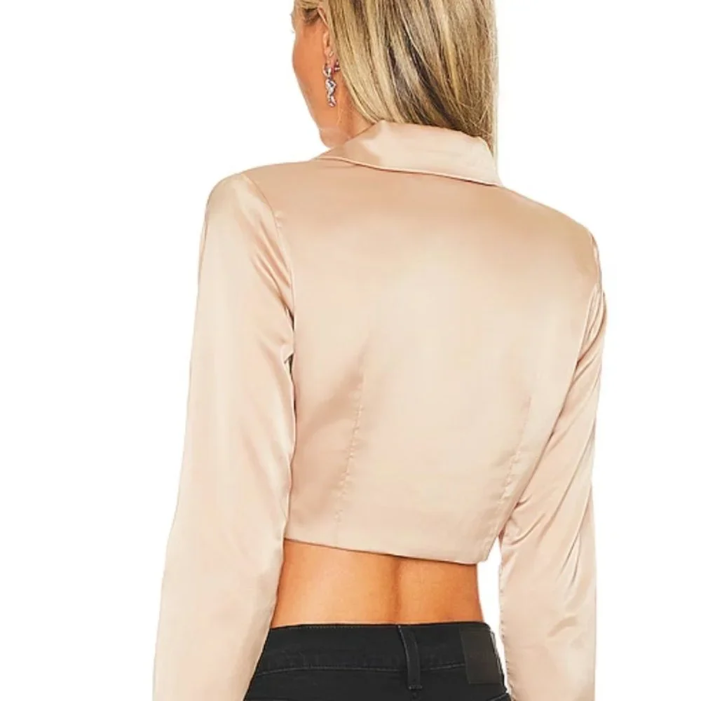 MORE TO COME Julia Blazer Top - Picture 2 of 9